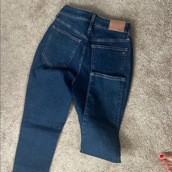 Madewell Women's Dark Blue Skinny Jeans - Picture 8 of 10